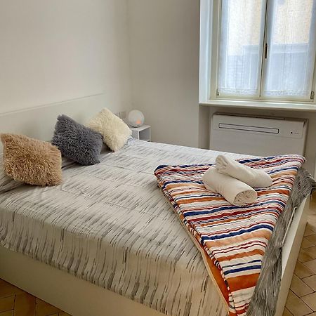 Santa Sofia Apartment Milan Bagian luar foto