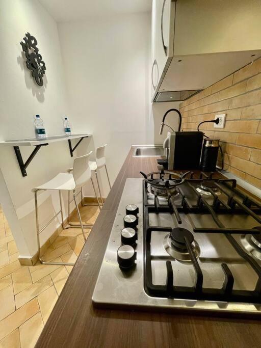 Santa Sofia Apartment Milan Bagian luar foto