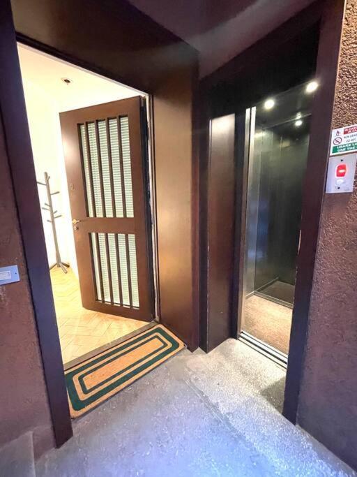 Santa Sofia Apartment Milan Bagian luar foto
