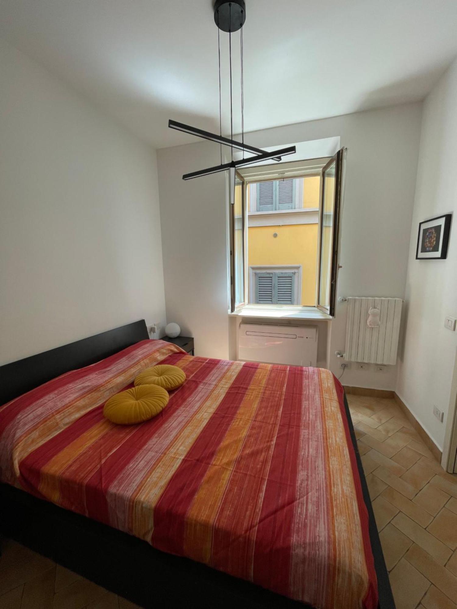 Santa Sofia Apartment Milan Bagian luar foto